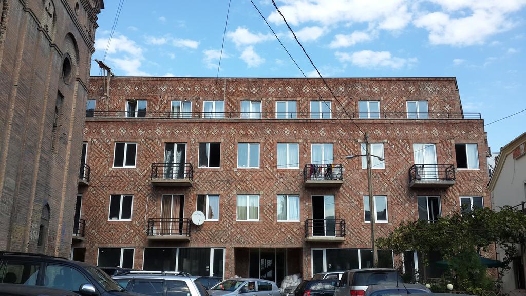 Hotel Feri Тбилиси Экстерьер фото