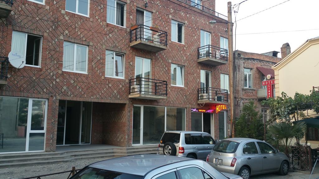 Hotel Feri Тбилиси Экстерьер фото